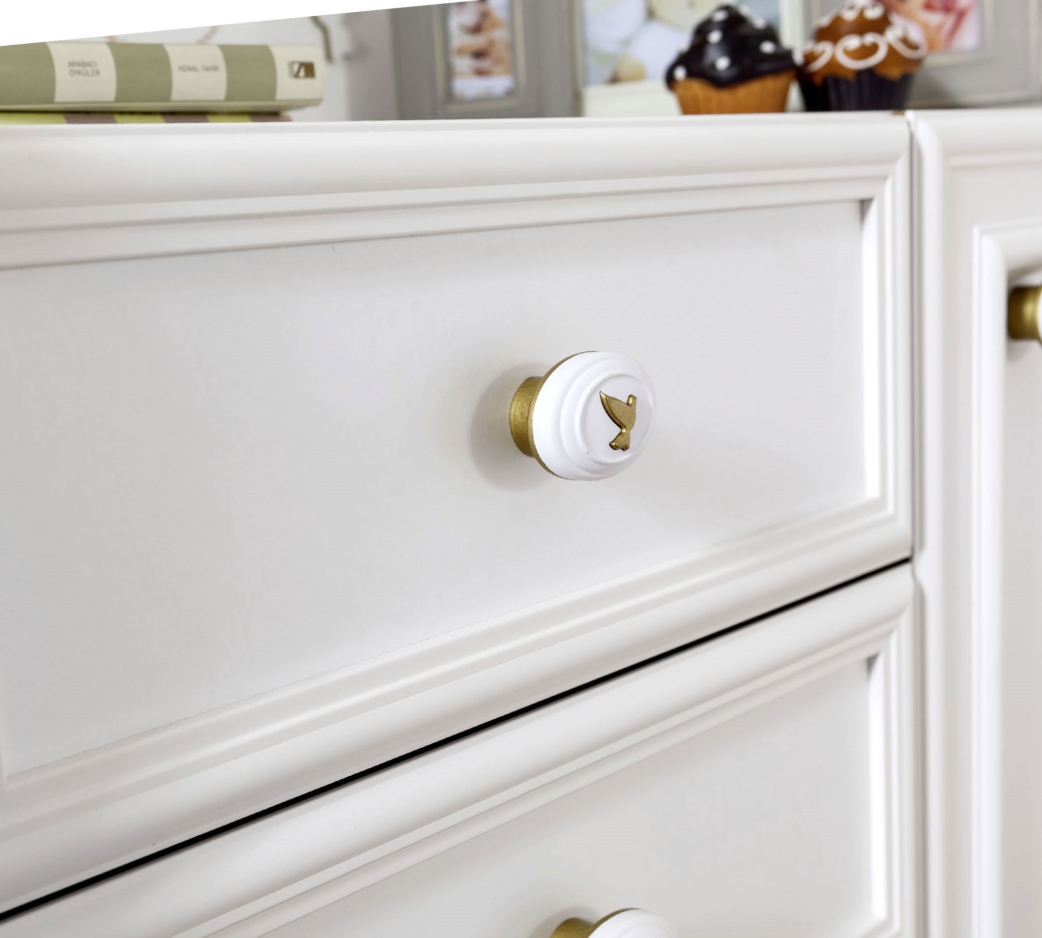 Softy Dresser